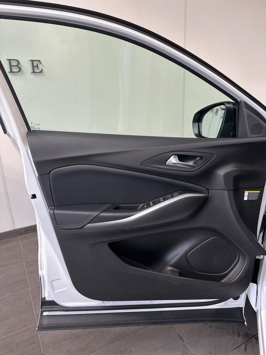 Fahrzeugabbildung Opel Grandland X 1.5 D Automatik Elegance NAV+MATRIX