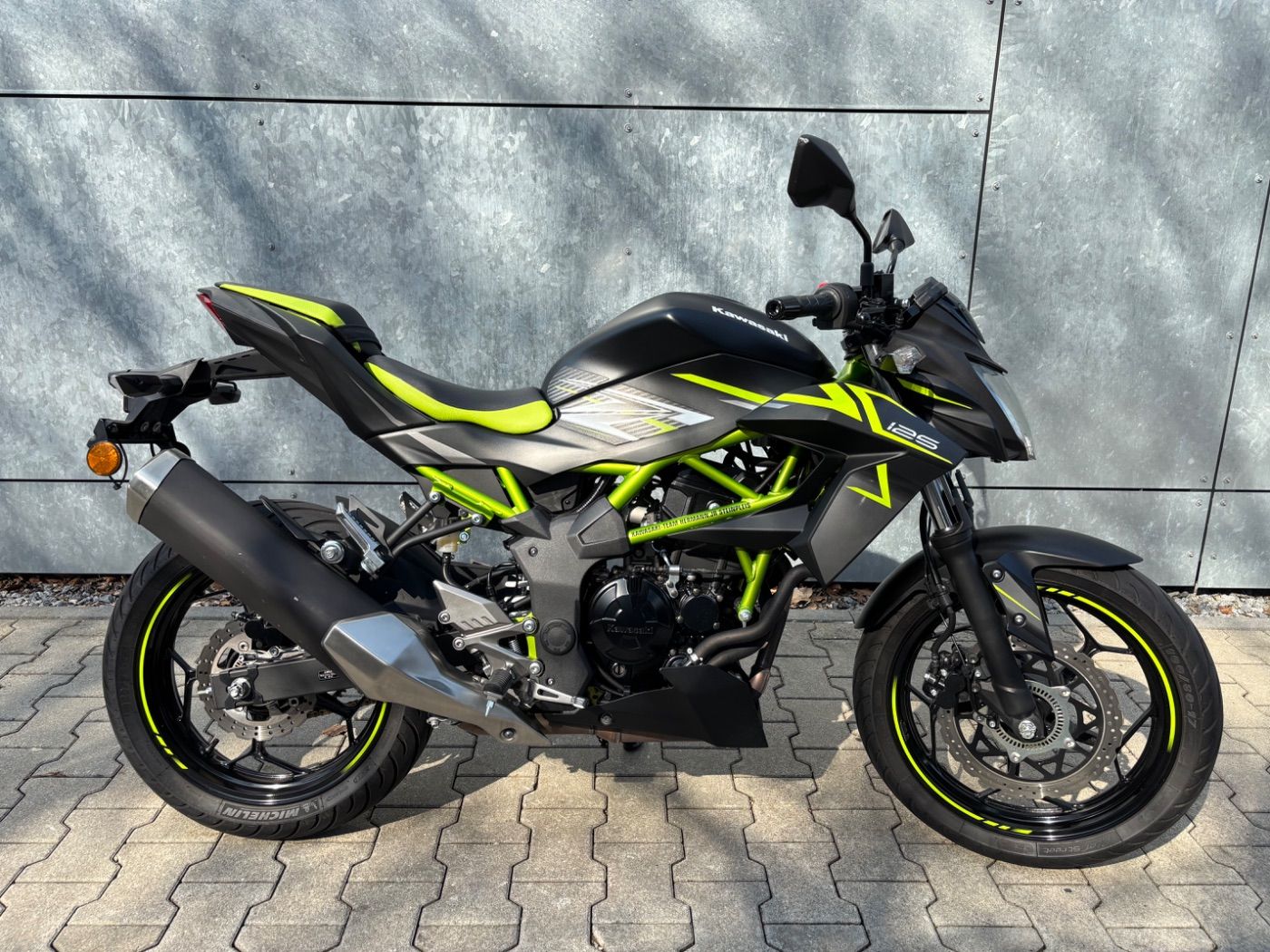 Fahrzeugabbildung Kawasaki Z 125