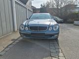 Mercedes-Benz Mercedes E 500 - gebrauchte Mercedes-Benz E 500 aus dem Jahr 2004