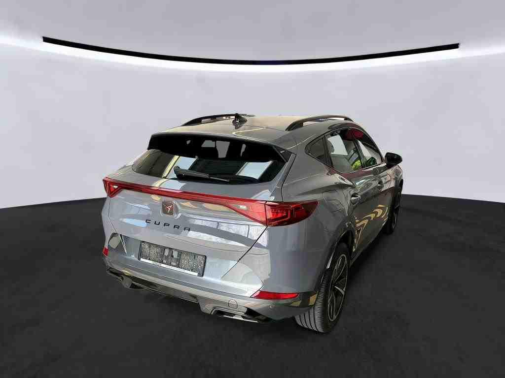 Cupra Formentor 1.5 TSI DSG / FullLink, Matrix, RFK