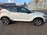 Volvo XC40 T4 R Design Geartronic R Design - Volvo Gebrauchtwagen in Nürnberg