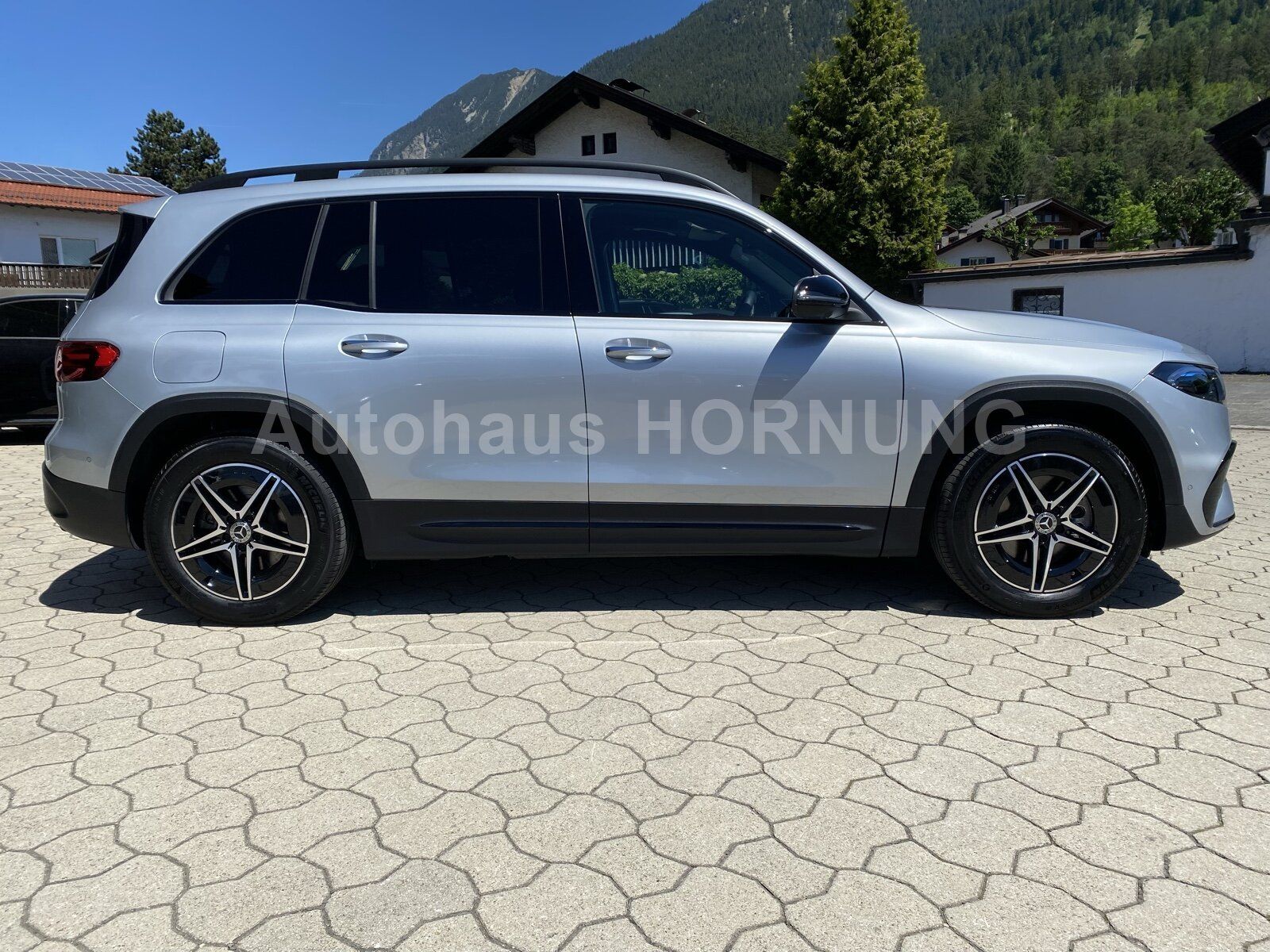 Mercedes-Benz EQB350 4M AMG AHK PANOSD 360 NIGHT BURMESTER LHZ foto 3