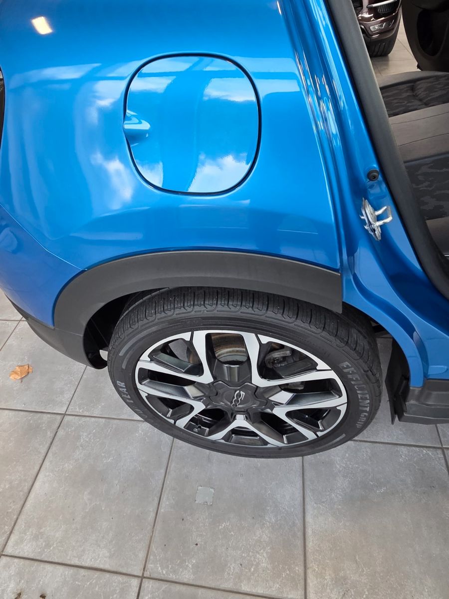 Fahrzeugabbildung Fiat 500X 1.6 MultiJet 96kW CROSS