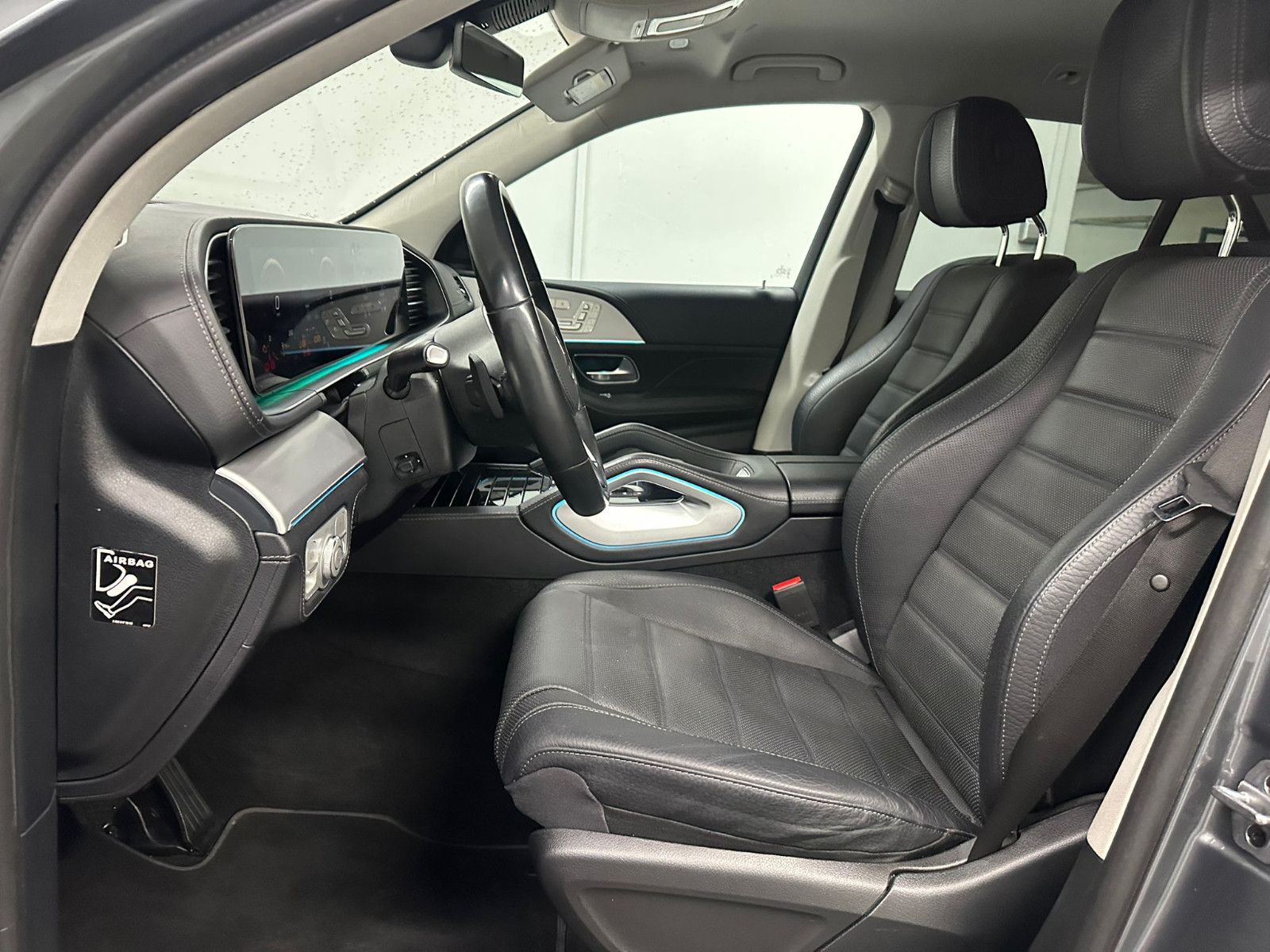 Fahrzeugabbildung Mercedes-Benz GLE 350e 4MATIC *LUXURY*AHK*KEYLESS*SITZKLIMA*