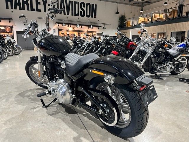 Fahrzeugabbildung Harley-Davidson SOFTAIL STANDARD FXST  Sofort Finanz.ab 4,99%