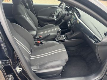 Bild 12 Opel Corsa 1.2 GS NAVI/PDC V+H+CAM/KlimaAT/Keyless