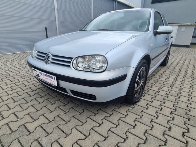 Volkswagen Golf 1.9TDI 74kW  Special-Tüv 9-2026