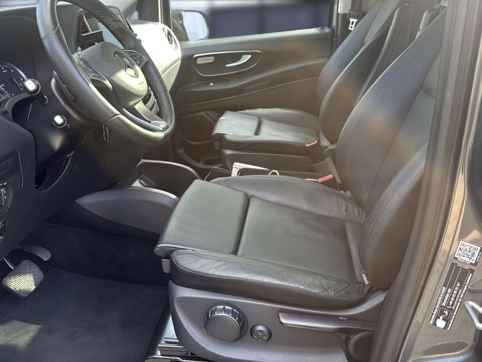 Fahrzeugabbildung Mercedes-Benz Vito Tourer  CDI 4x4 lang Select