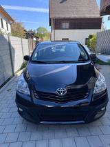 Toyota Verso 2.0l D-4D Edition  - schwarze Toyota Verso