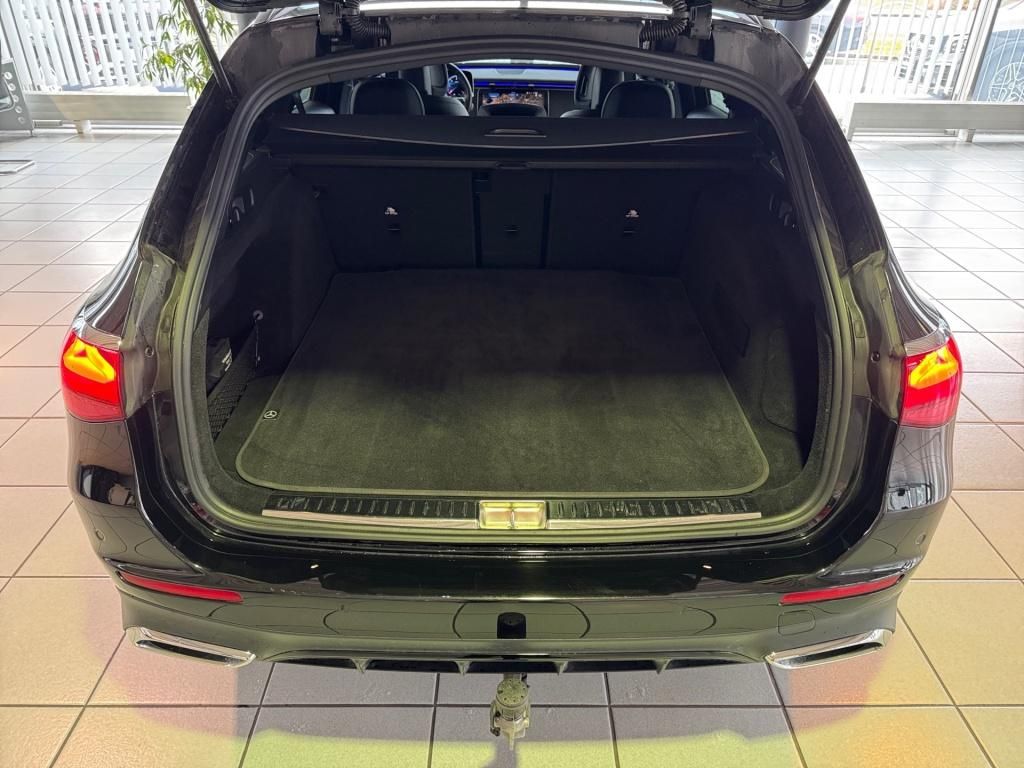 Fahrzeugabbildung Mercedes-Benz E 220 d T AMG AHK MBUX LED KeyLess SHZ Ambiente