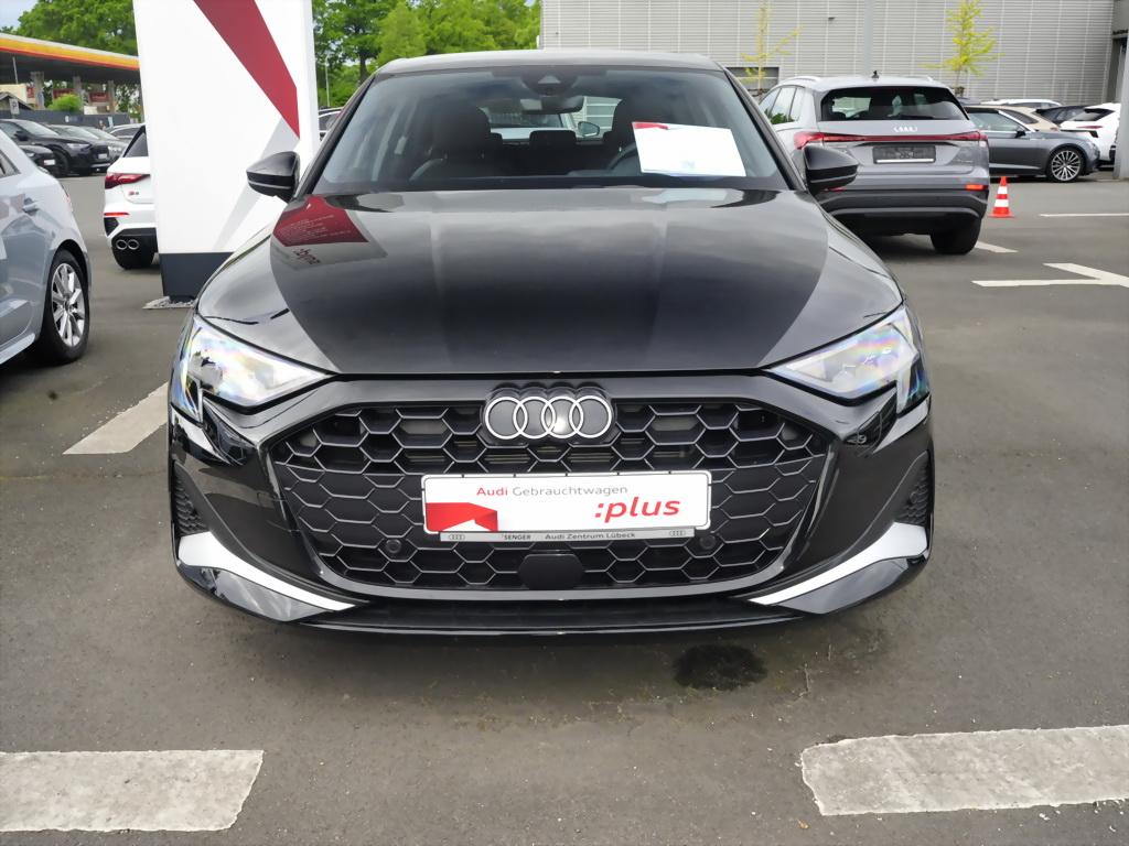 Audi A3 Sportback 30 TFSI advanced Nav AHK PDC SHZ