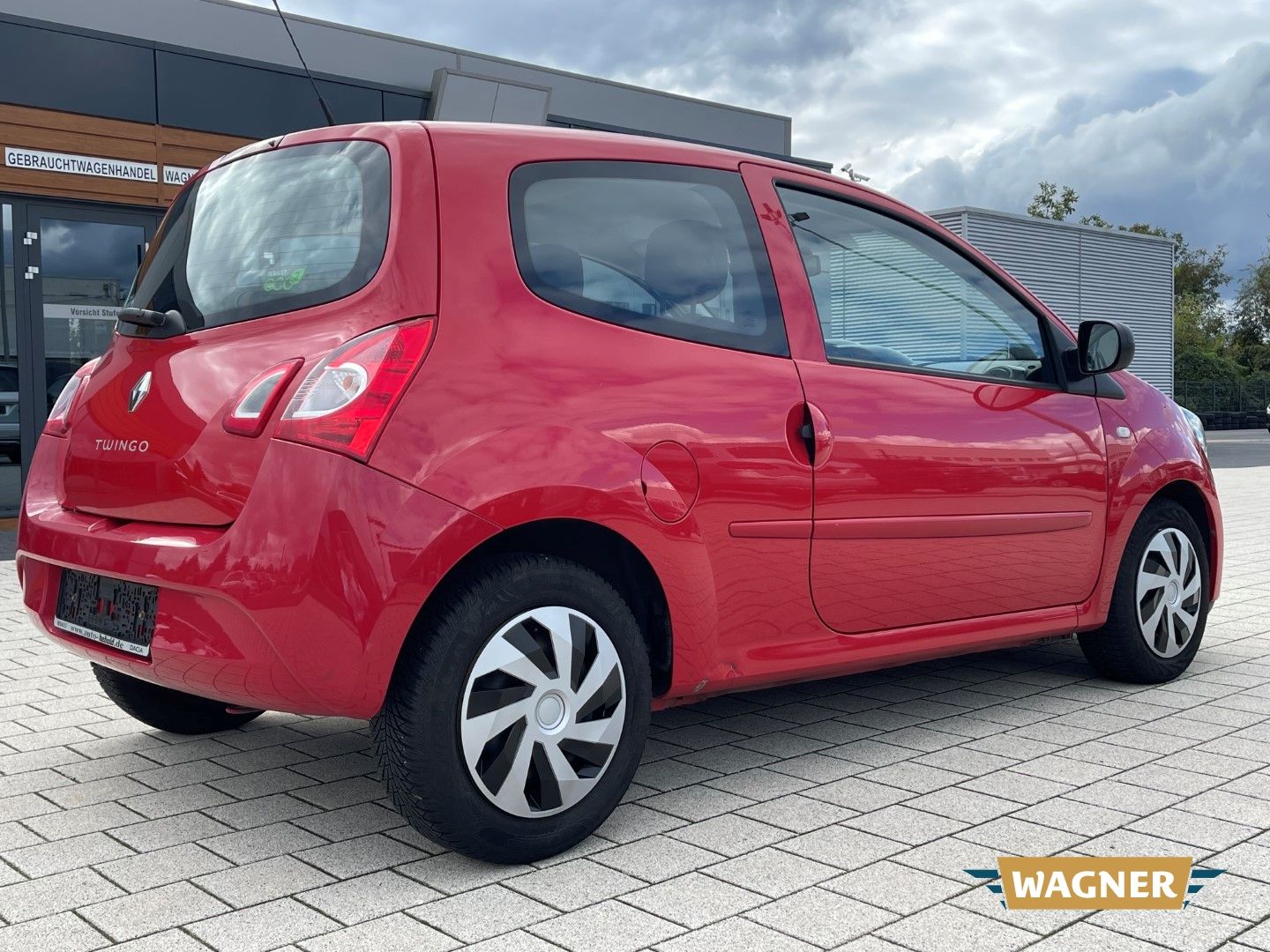 Fahrzeugabbildung Renault Twingo Expression 1.2 16V Ölwechsel neu