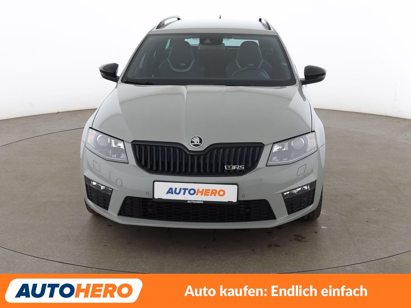 Skoda Octavia 2.0 TSI RS*NAVI*XENON*SPUR*CAM*PDC*SHZ*