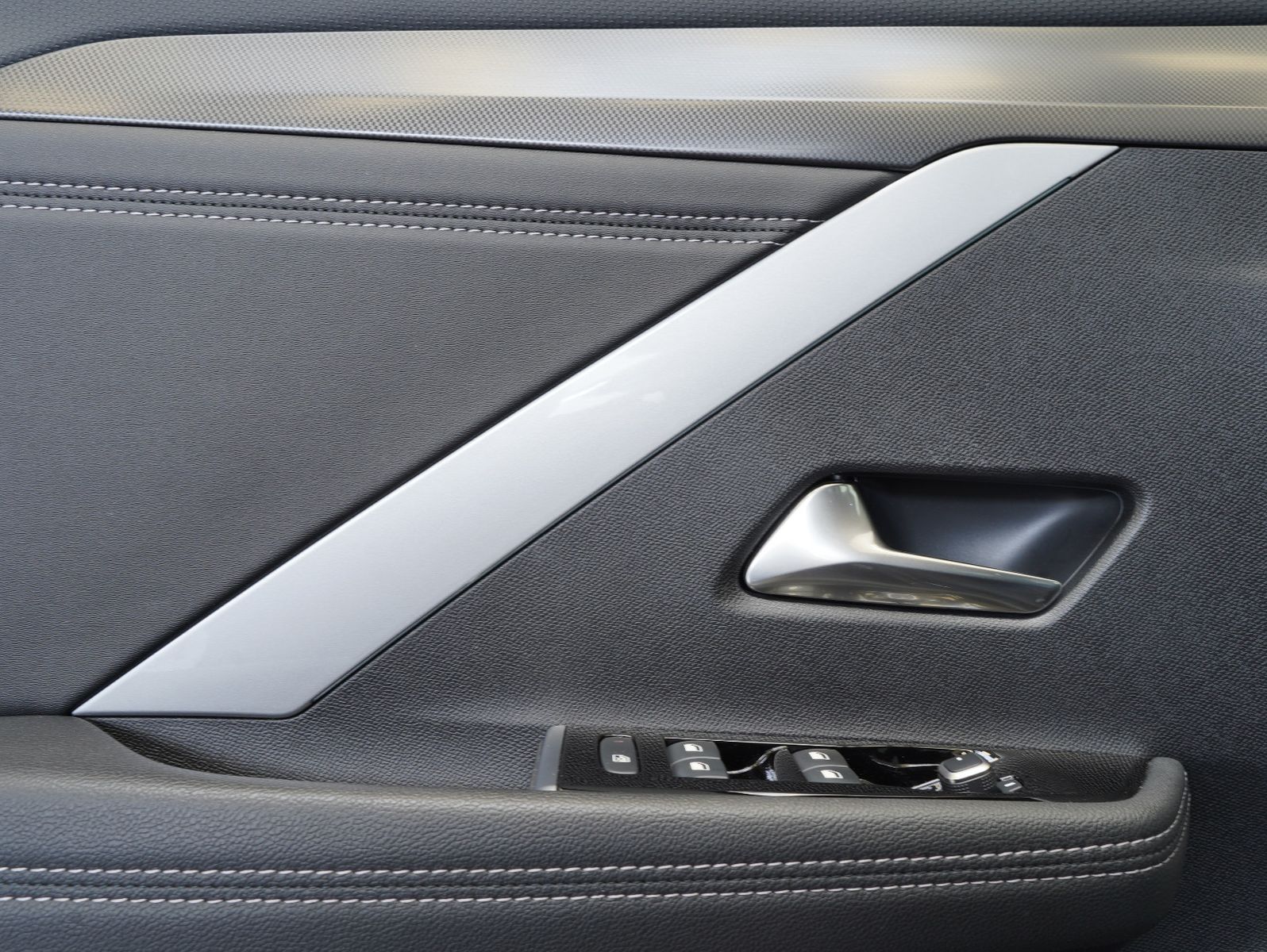 Fahrzeugabbildung Opel Astra L 1.2 Turbo Sports Tourer GS AHK