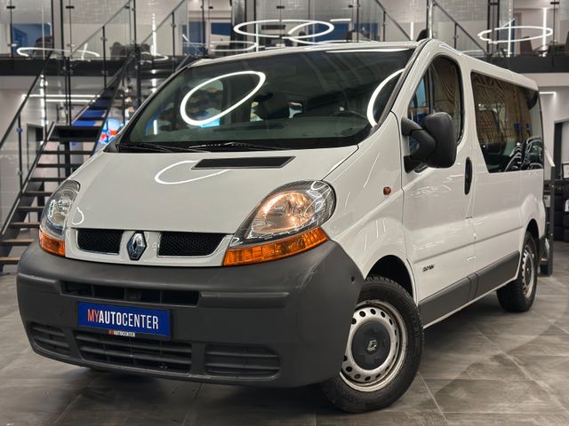 Renault Trafic Combi L1H1 2,7t  verglast*9- Sitzer*AHK*