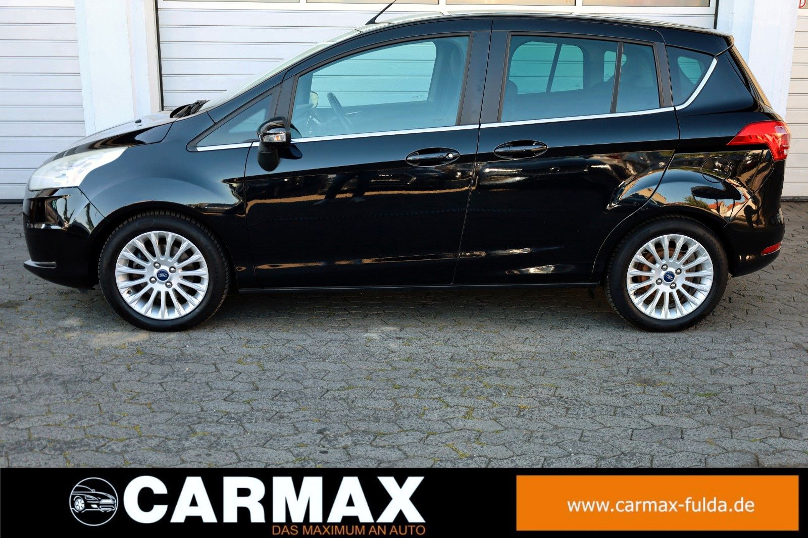 Fahrzeugabbildung Ford B-MAX Titanium Navi,SH,PDC,AHK,Allwetterreifen