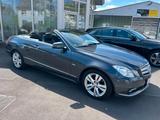 Mercedes-Benz E 250 E Cabrio E 250 CGI BlueEfficiency - Mercedes-Benz E-Klasse: Cabrio