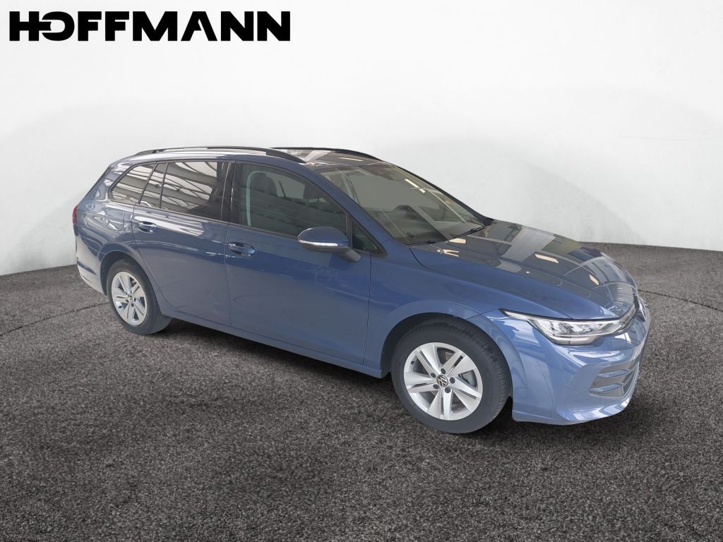 Fahrzeugabbildung Volkswagen Golf Variant 1.5 TSI Life AHZV Navi LED