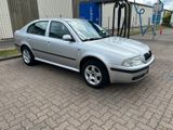 Skoda Tour , TÙV  12.25 - Skoda Octavia aus 2001
