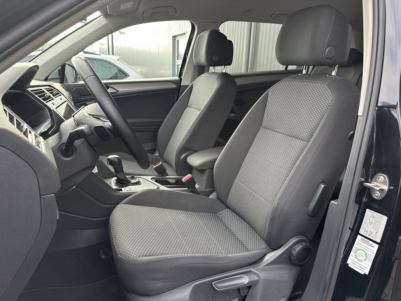 Fahrzeugabbildung Volkswagen Tiguan Allspace 2.0 TDI DSG CL NAV+LED+ACC+360°