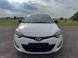 Hyundai i20 1.2 Benzin,  1. Hand, nur 19.137 km