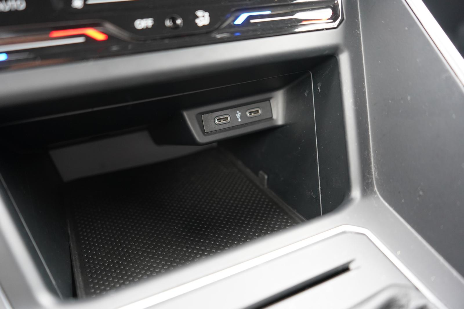 Volkswagen Taigo 1.0 R-Line LED Klimaaut. Navi PDC DAB, миниатюра 21