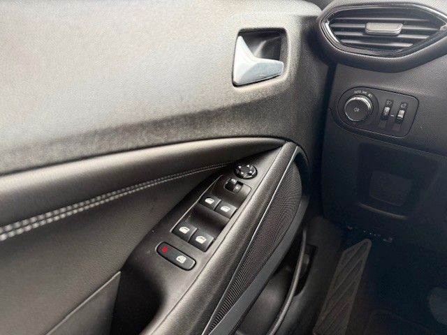 Fahrzeugabbildung Opel Crossland Elegance 1.2l 130PS Automatik/Navi!