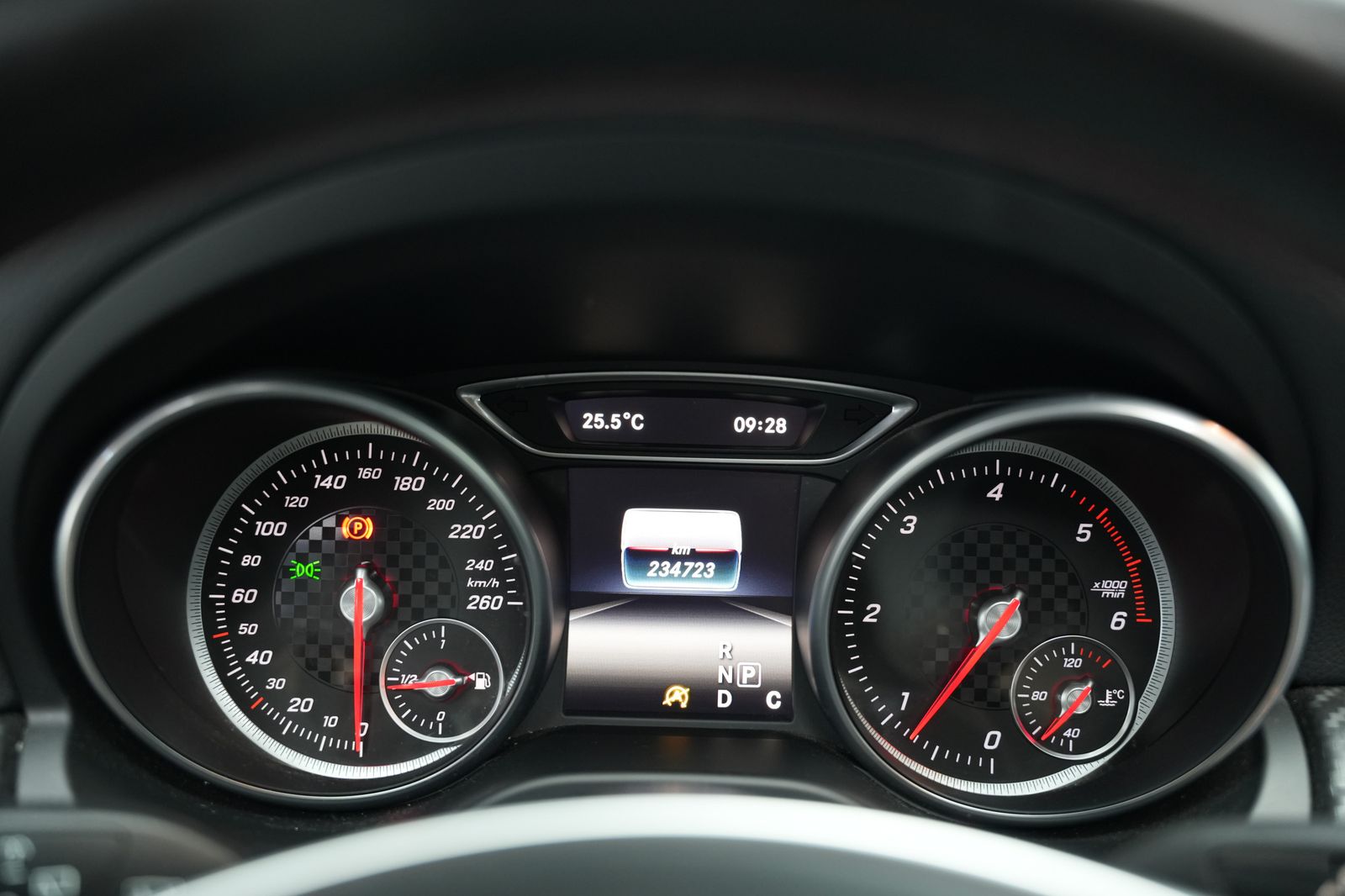 Fahrzeugabbildung Mercedes-Benz A A 220 CDI *AMG-Paket*Automatik*Panorama*SHZ*