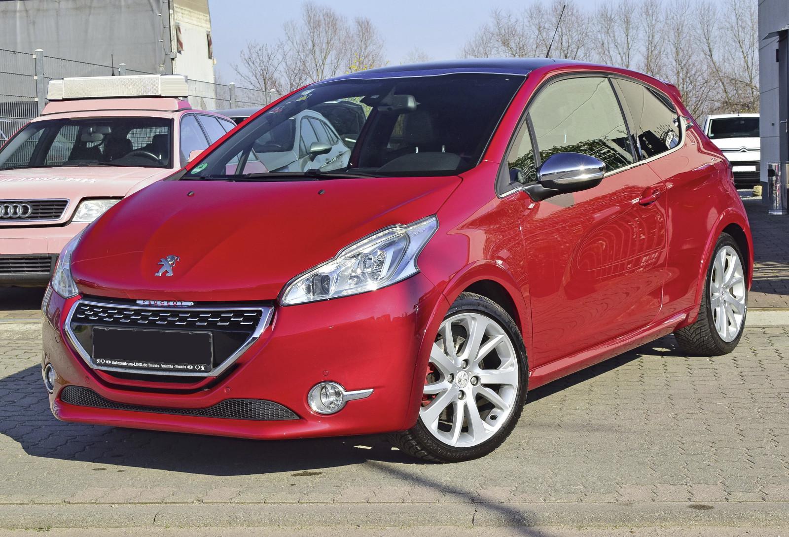 Peugeot 208 1.6 GTi*Navi*Temp.*Leder*Pano.*