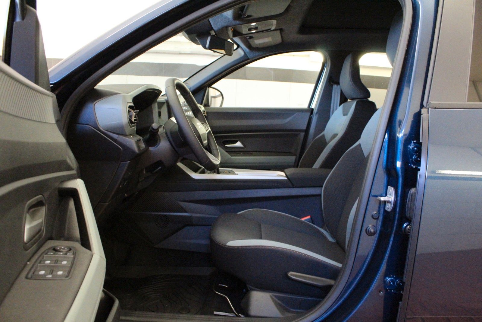 Fahrzeugabbildung Dacia Bigster Hybrid 155 Extreme*Winter-Plus-Paket*