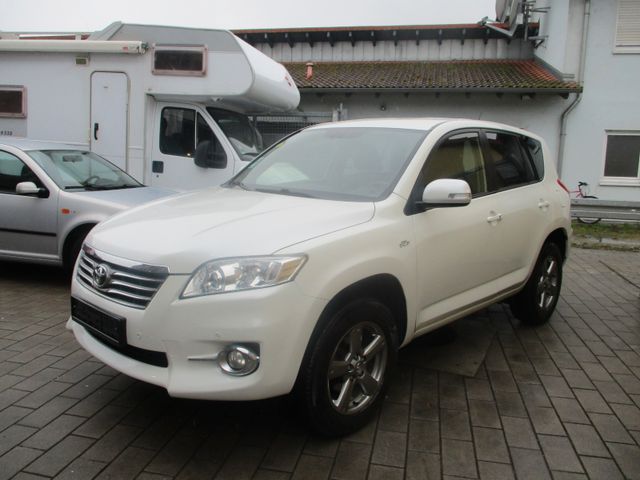 Toyota RAV 4 2,2-l-D-4D 4x4 Automatik