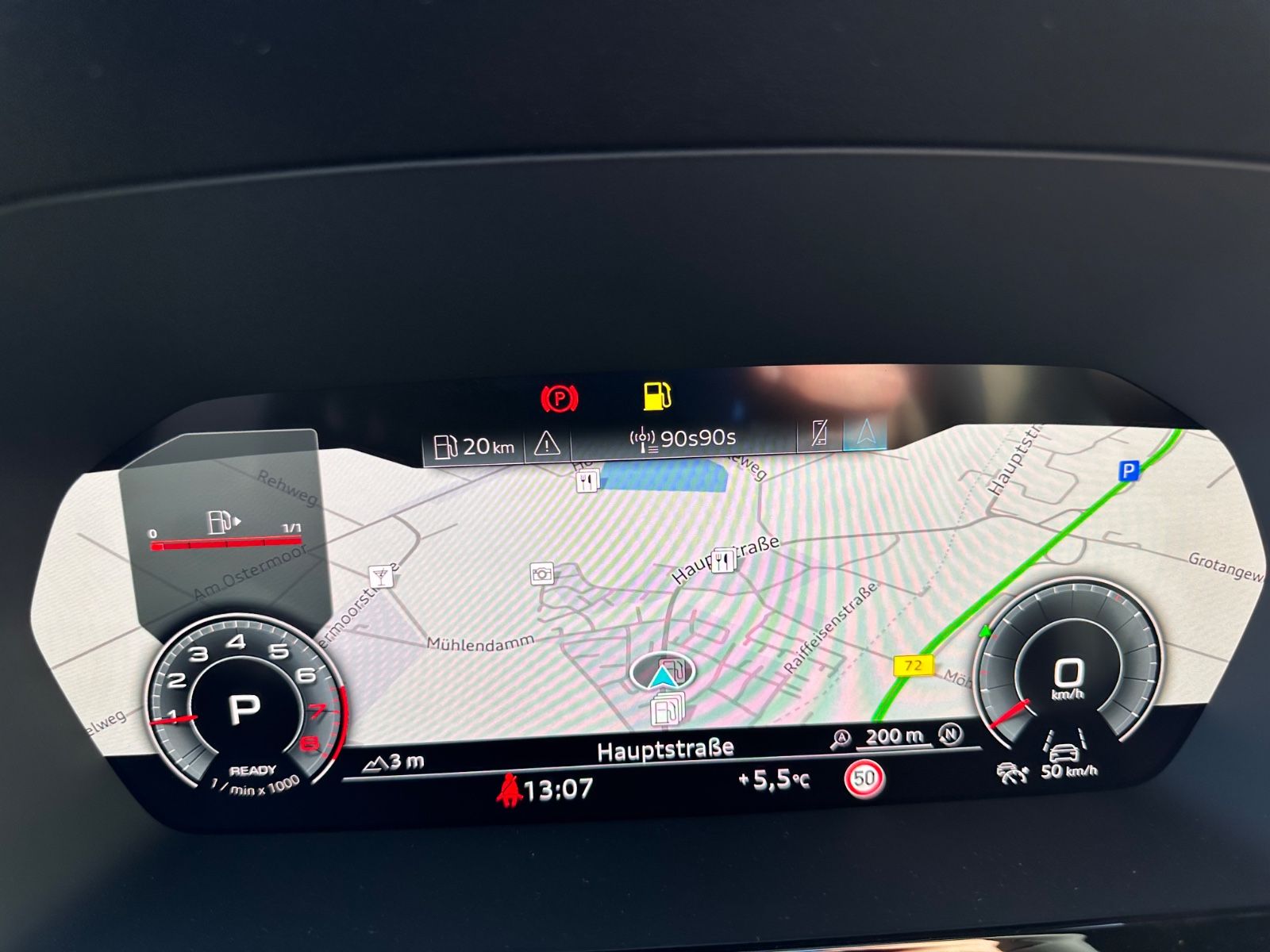 Fahrzeugabbildung Audi A3 Sportback 35 TFSI S line S Tron. Navi/ACC/LED