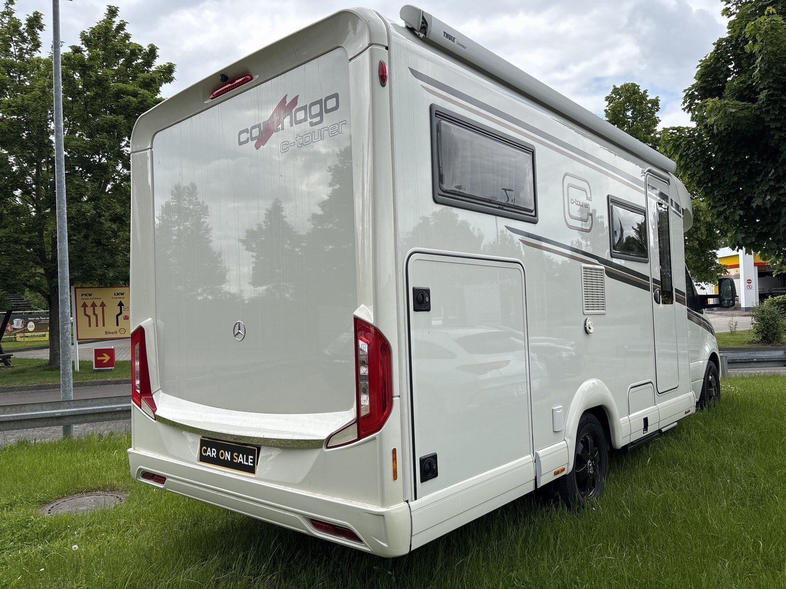 Fahrzeugabbildung Carthago C-Tourer T 143 LE Sprinter 417 CDI DISTRO LED TV