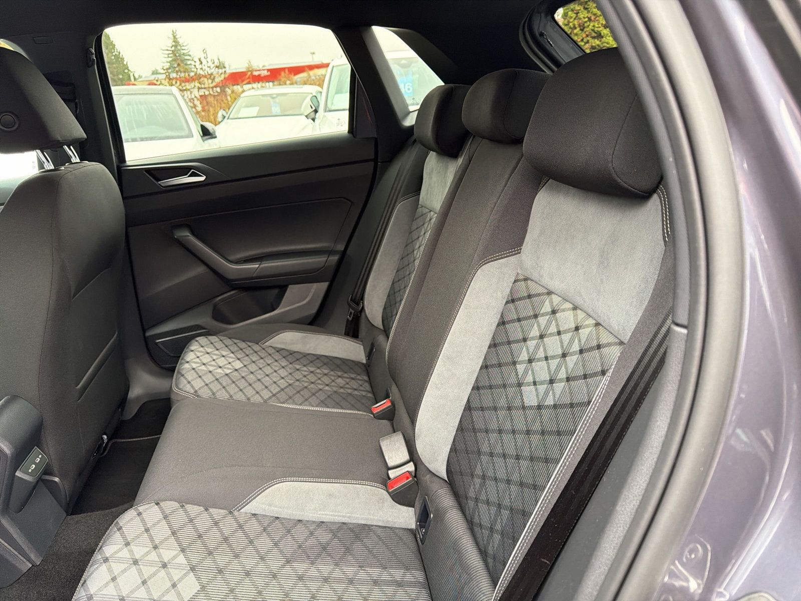 Polo R-Line TSi DSG Navi ACC Kamera