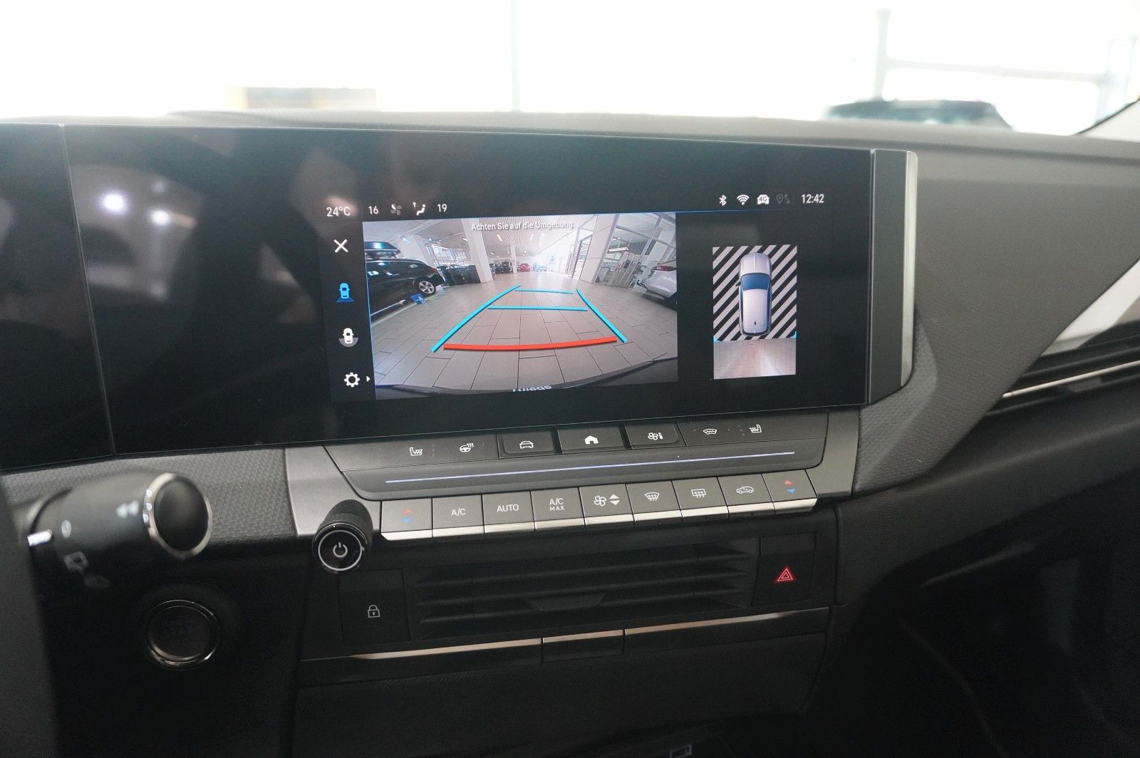 Fahrzeugabbildung Opel Astra L Lim. 1.2T ELEGANCE NAVI/LED/KAMERA/DAB+
