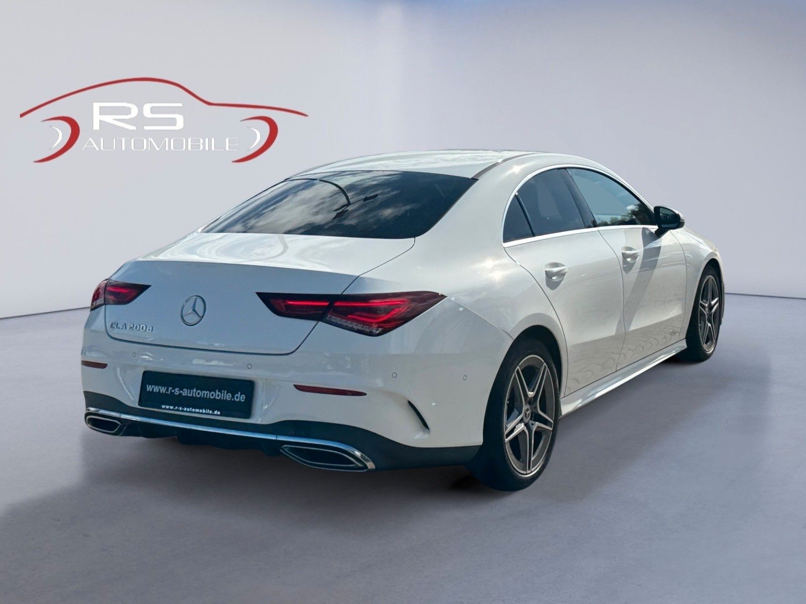 Mercedes-Benz CLA 200 d AMG line foto 4