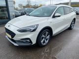 Ford Focus Active Vignale LED ACC HUD Navi Kam Pano - Ford Focus Vignale mit Benzin-Antrieb