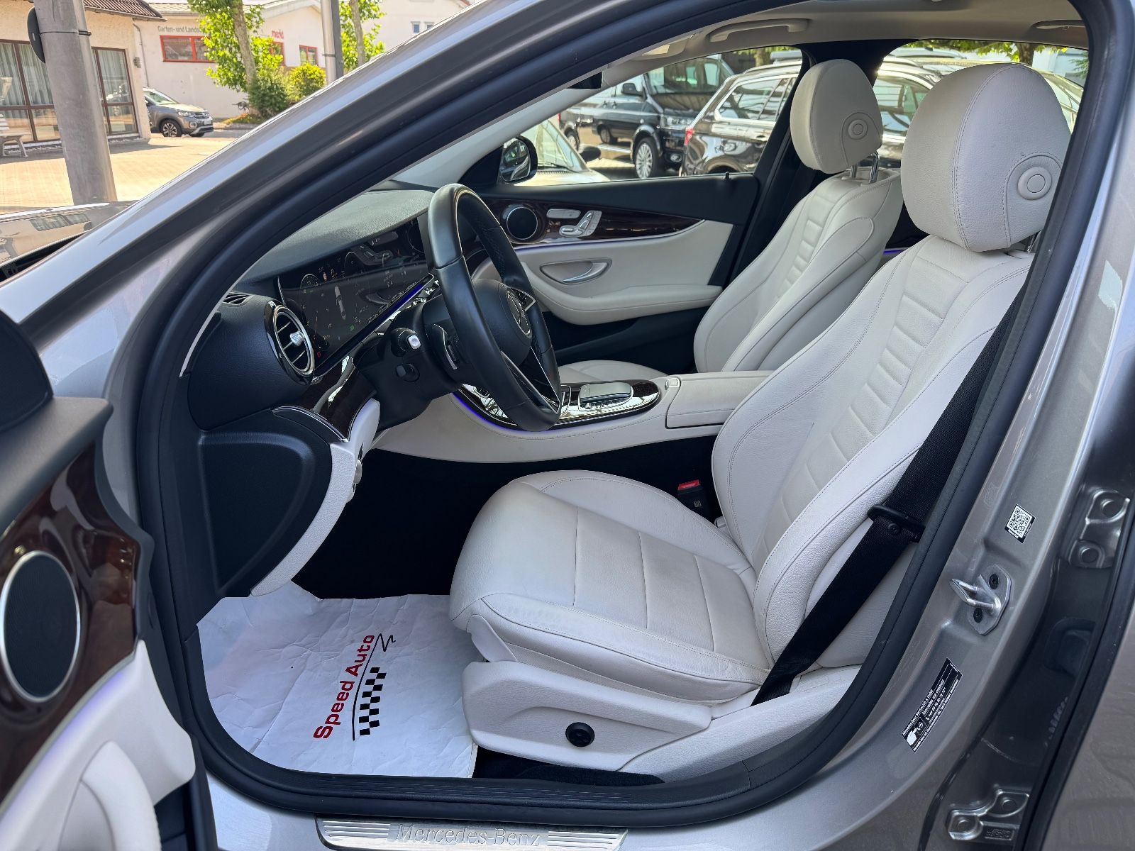 Mercedes-Benz E 450 4Matic Avantgarde/360°/WIDESCREEN/ABC/NAVI foto 12