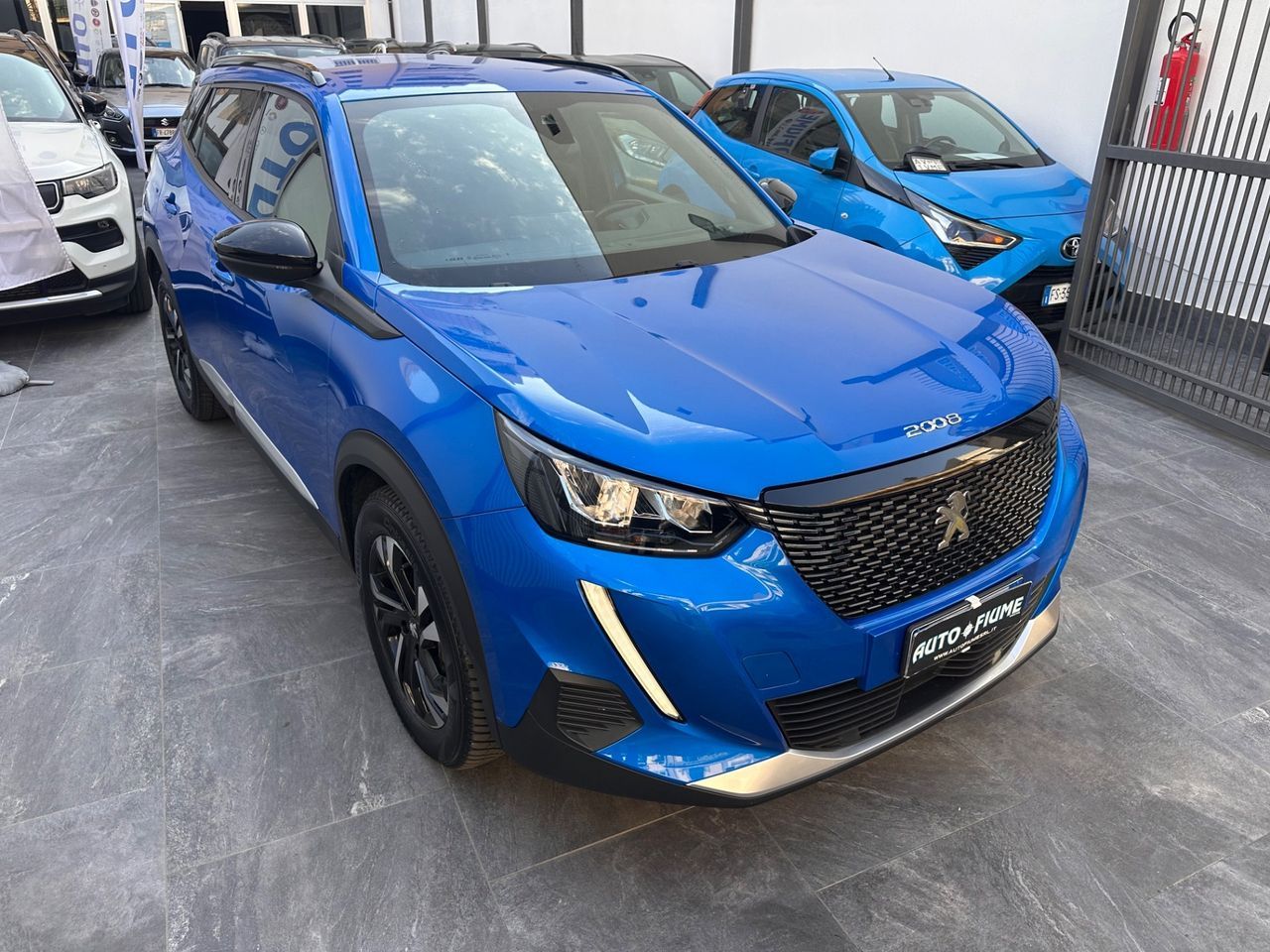 Peugeot 2008 BlueHDi 130 S&S EAT8 Allure imagem 3