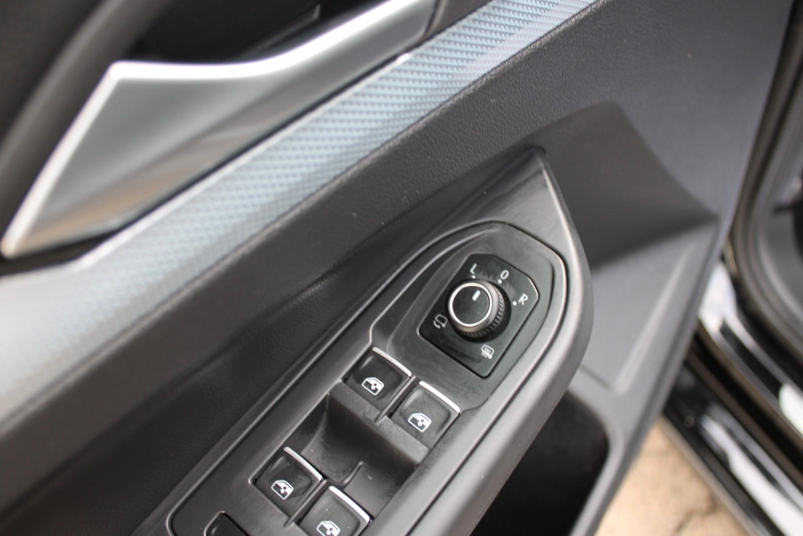 Volkswagen Golf VIII Lim. 1.5 eTSI 110 kW Energy, миниатюра 14