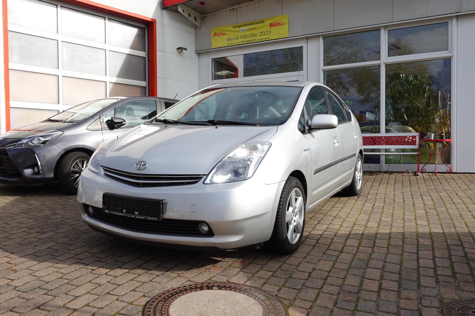 Toyota Prius 1.5l Travel Navi Kamera Kat Original