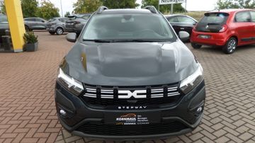 Dacia Sandero Stepway Expression +TCe 110 PS mit Winte