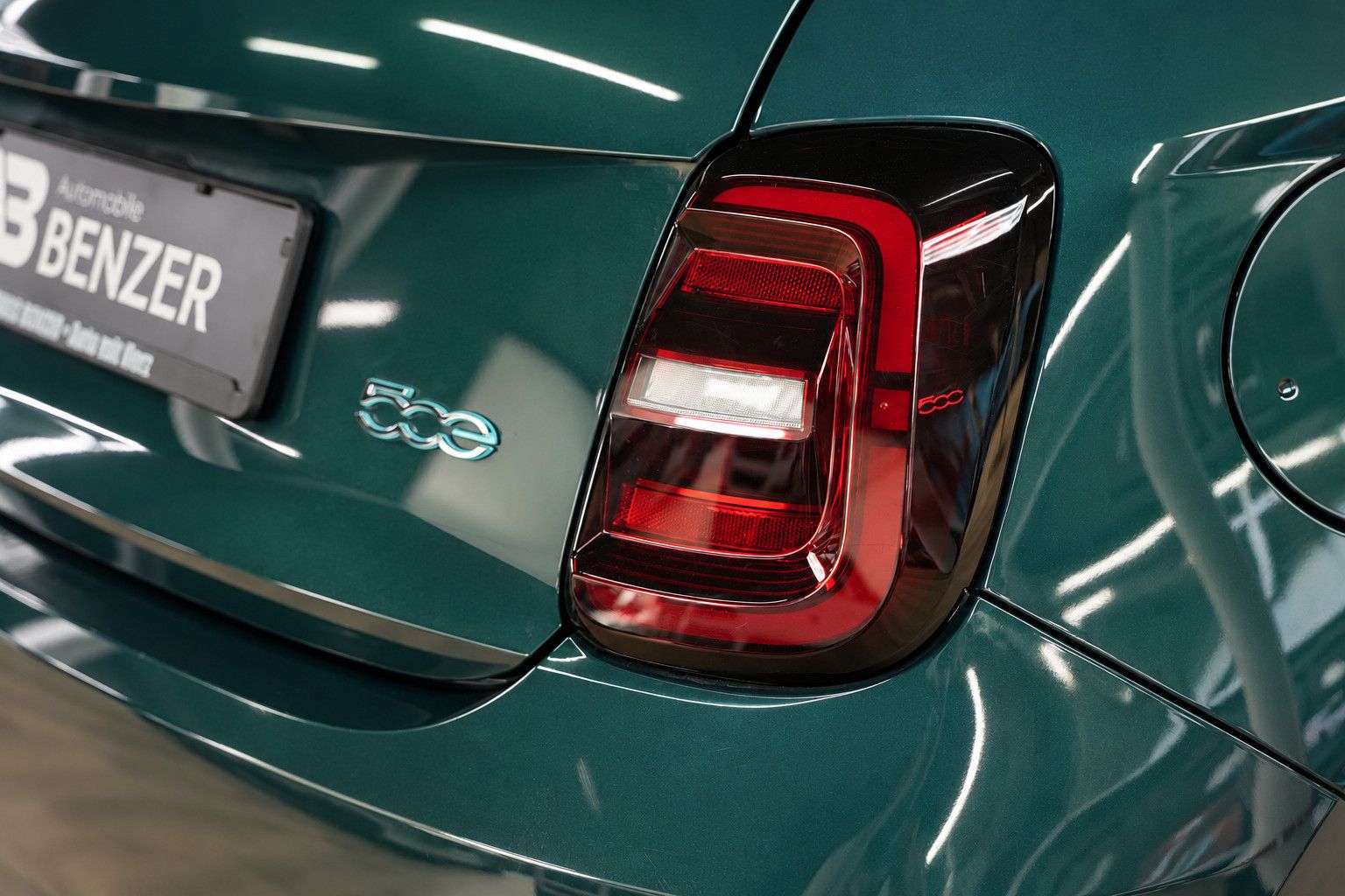 Fahrzeugabbildung Fiat 500 e Action *Klima*Sonderlackierung*Bluetooth