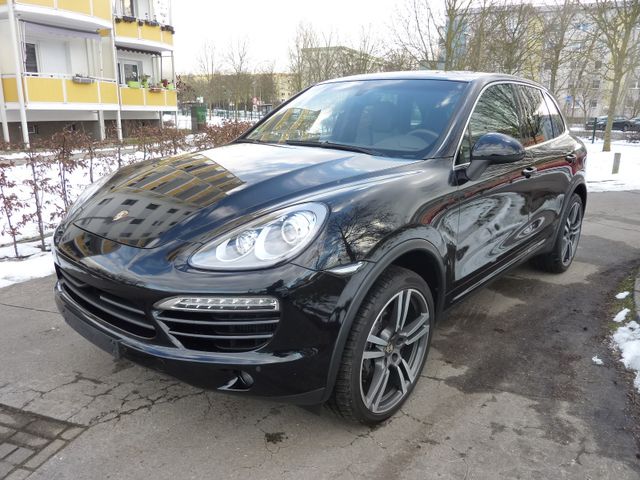 Porsche Cayenne V6 3.0 Diesel Leder / Bose / 21"