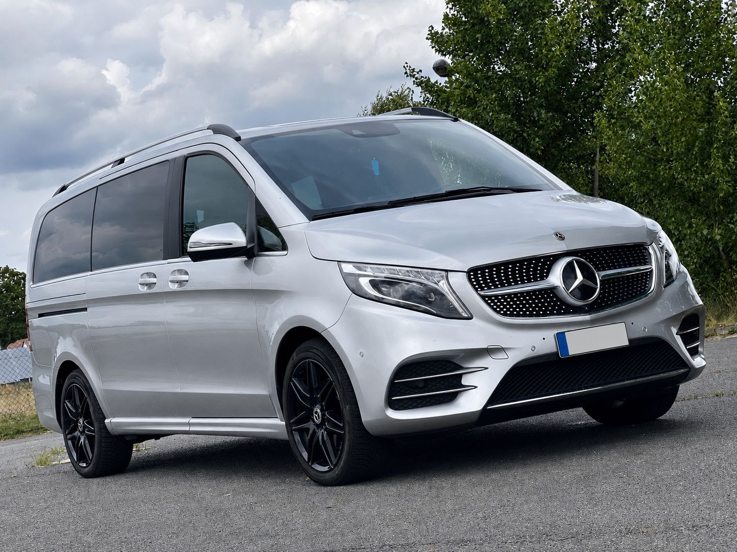 Mercedes-Benz V 220 AMG-Line foto 6