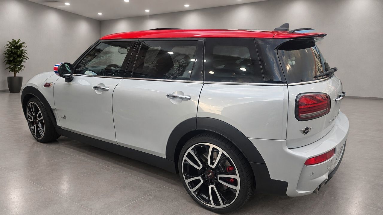 MINI Mini John Cooper Works Clubman 2.0 imagem 3