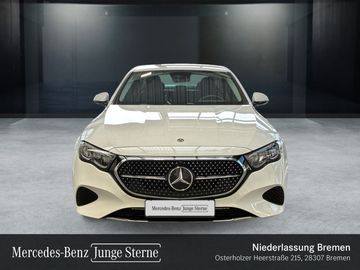 Mercedes E 200 - 3