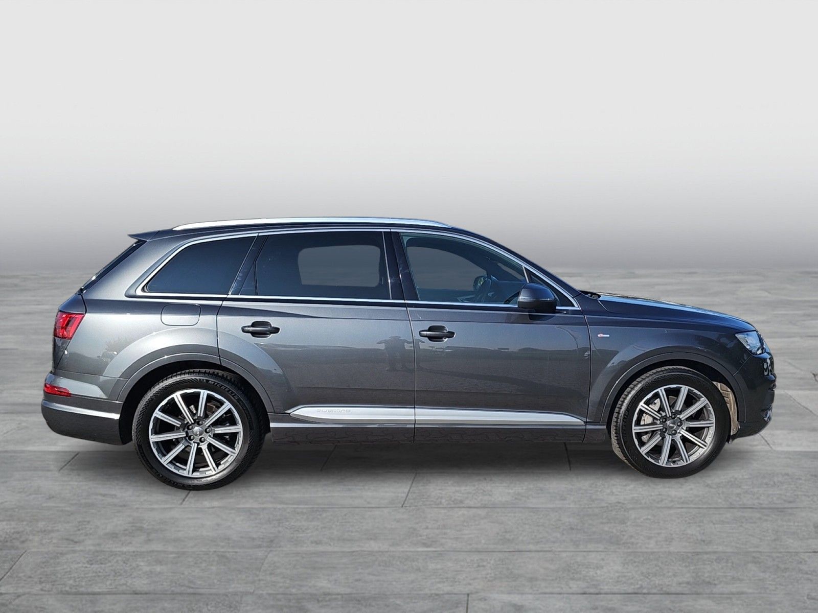 Fahrzeugabbildung Audi Q7 50  S-Line TDI quattro LED LUFT STHG VC HUD A