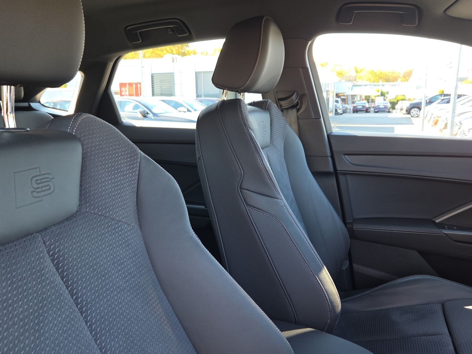 Audi Q3 - Bild 17
