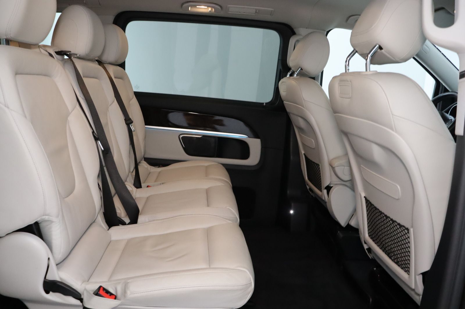 Fahrzeugabbildung Mercedes-Benz V 250 d 4matic Avantgarde * lang * 360 * ILS